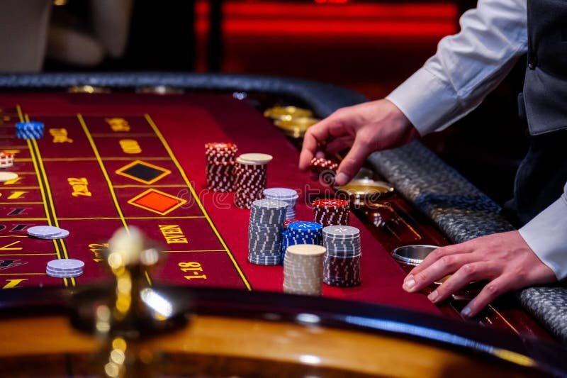 777plus online gaming platform hero banner showing sports and casino entertainment